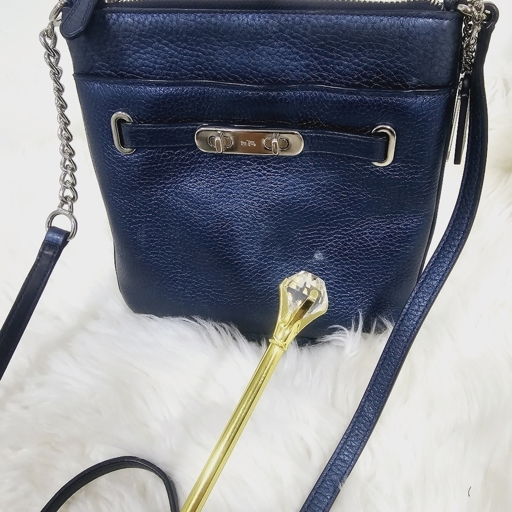 Coach blue crossbody - Picture 7 of 17